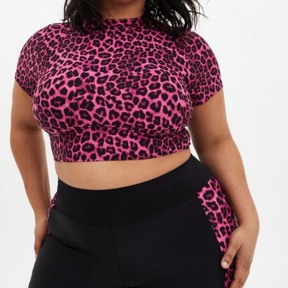 TORRID swimsuit rashguard and capri set, women’s plus size 1, 1X. - Picture 13 of 15